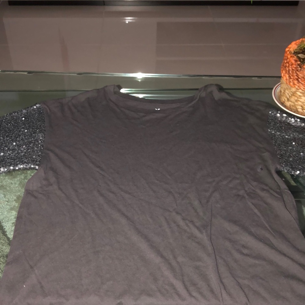 An American eagle tee with a bit of a bling